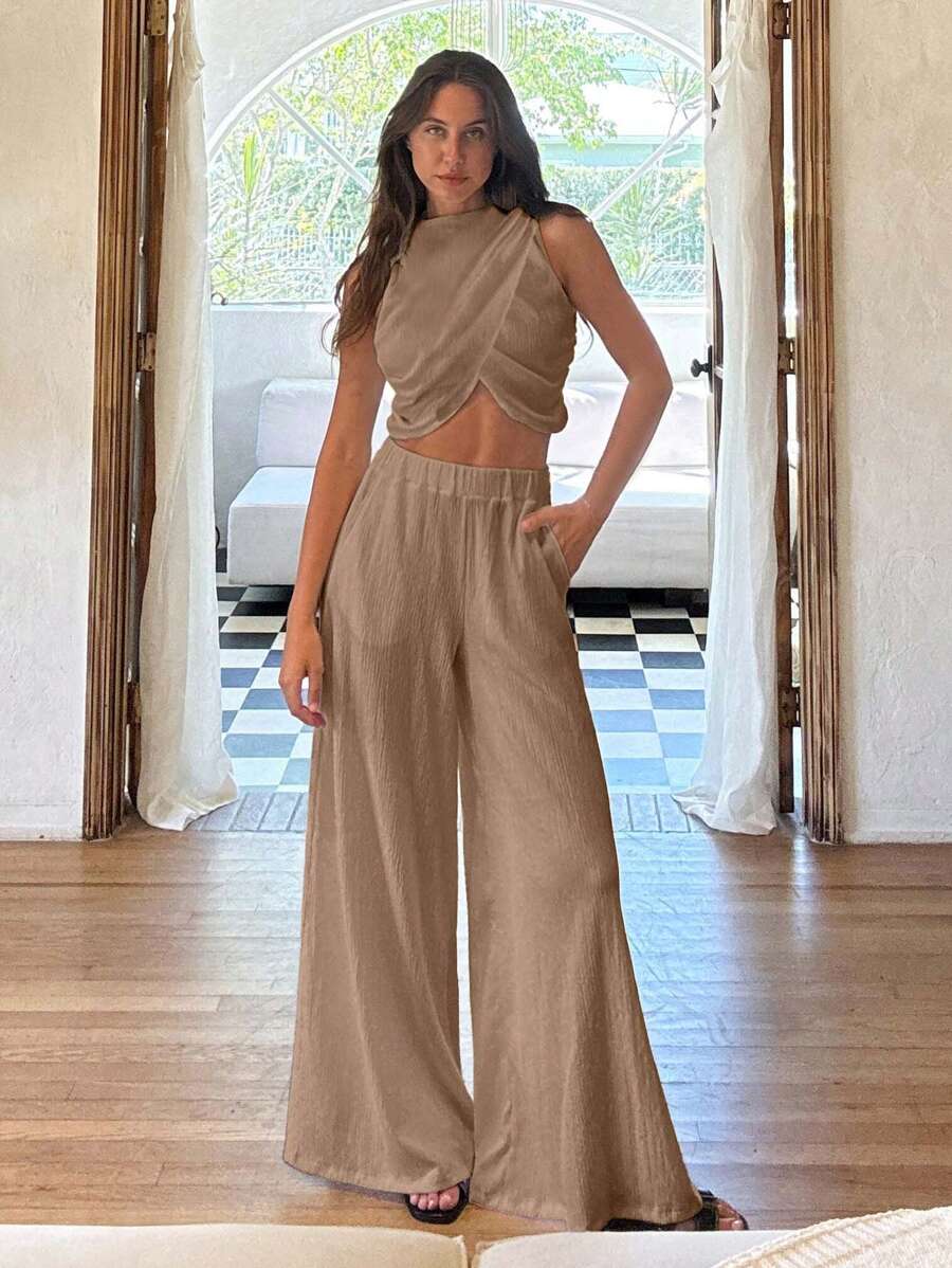 Vevona | Chic Two-Piece Set