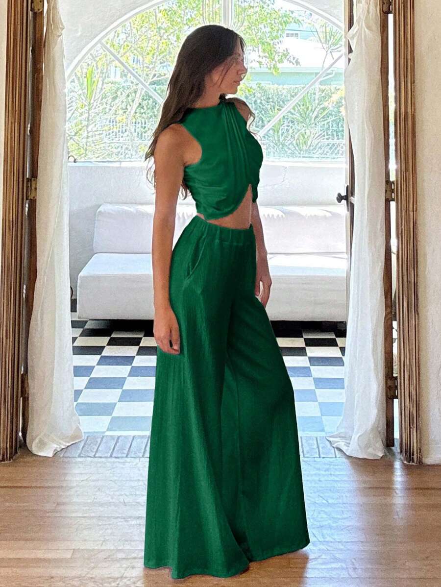 Vevona | Chic Two-Piece Set